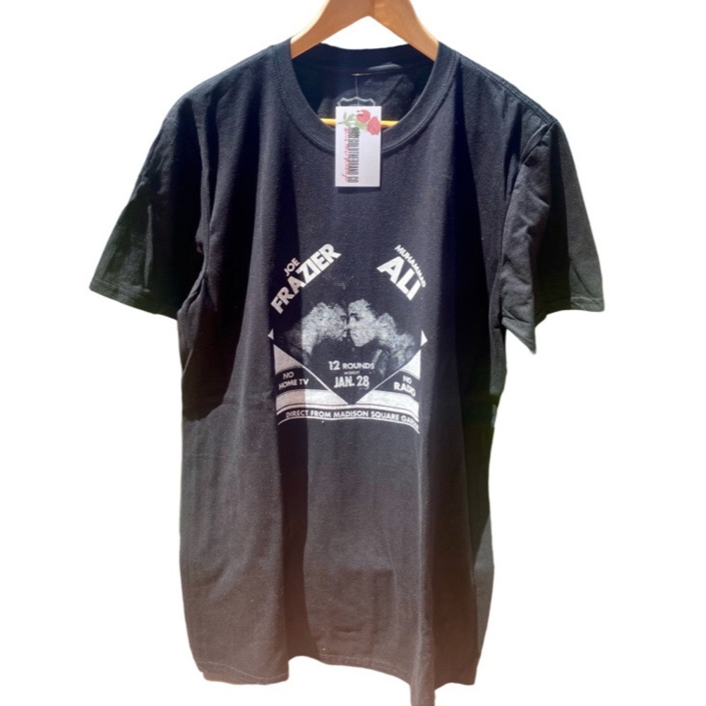 Frazier Vs Ali T-Shirt size L